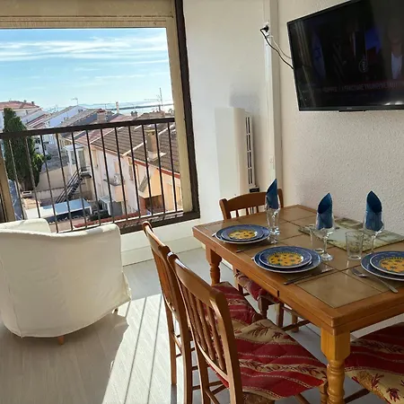 Pour 2-3 Personnes Vue Mer, A 30m De La Plage, Avec Linge De Lit Et Menage Inclus *