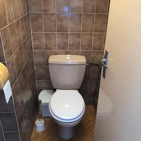 Διαμέρισμα Pour 2-3 Personnes Vue Mer, A 30m De La Plage, Avec Linge De Lit Et Menage Inclus